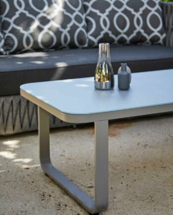 Nadine coffee table detail