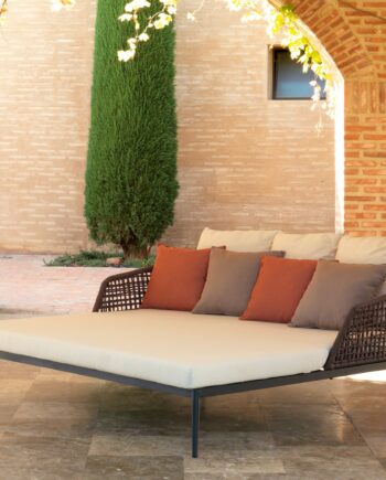 Roma Daybed