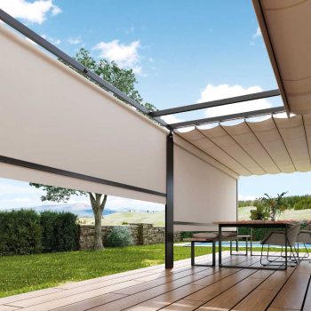 Retractable canopy patio cover