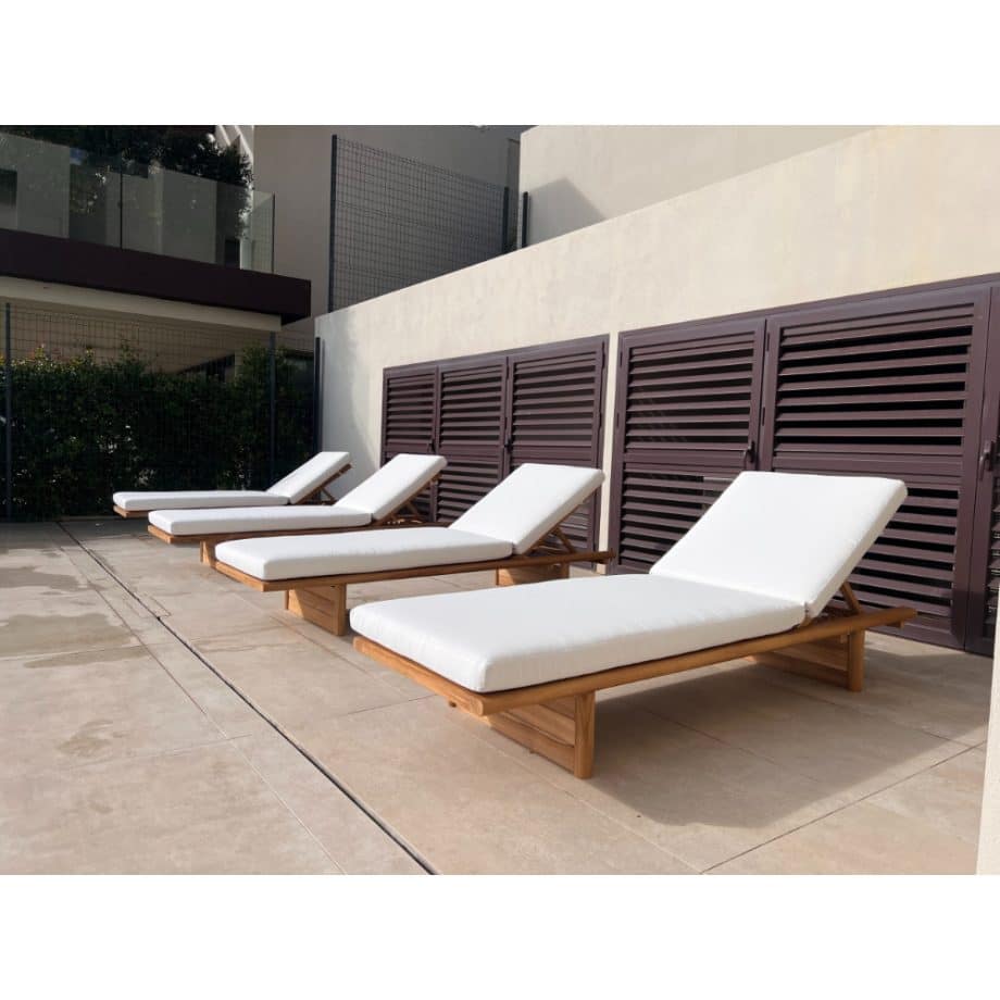 Samba Lounger Full View